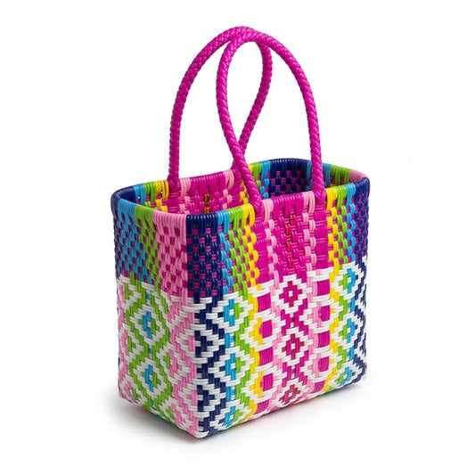 Bolsa Artesanal Modelo Canasta | Tejida a Mano en Plástico